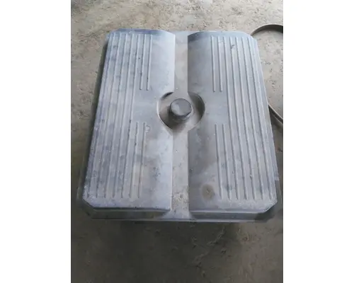 FREIGHTLINER M2 106 BATTERY BOX