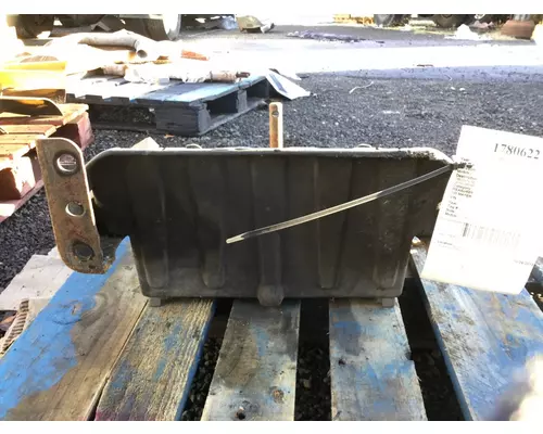 FREIGHTLINER M2 106 BATTERY BOX