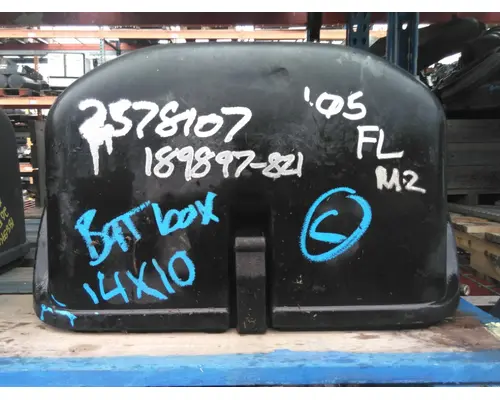 FREIGHTLINER M2 106 BATTERY BOX