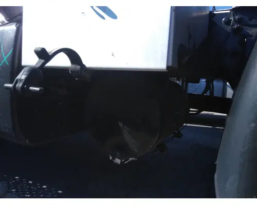 FREIGHTLINER M2 106 BATTERY BOX