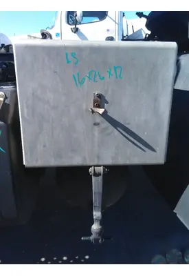 FREIGHTLINER M2 106 BATTERY BOX