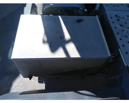 FREIGHTLINER M2 106 BATTERY BOX