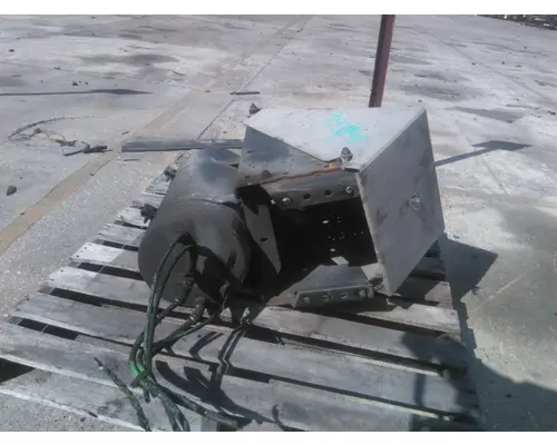 FREIGHTLINER M2 106 BATTERY BOX