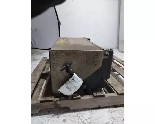 FREIGHTLINER M2 106 BATTERY BOX