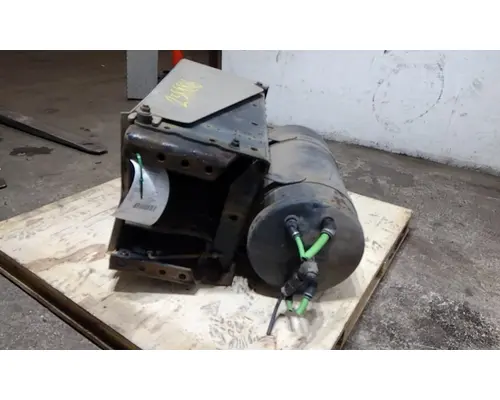 FREIGHTLINER M2 106 BATTERY BOX