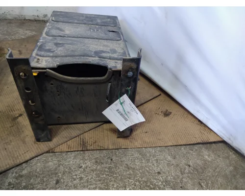 FREIGHTLINER M2 106 BATTERY BOX