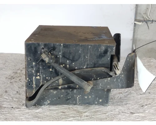 FREIGHTLINER M2 106 BATTERY BOX