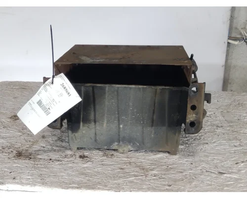 FREIGHTLINER M2 106 BATTERY BOX