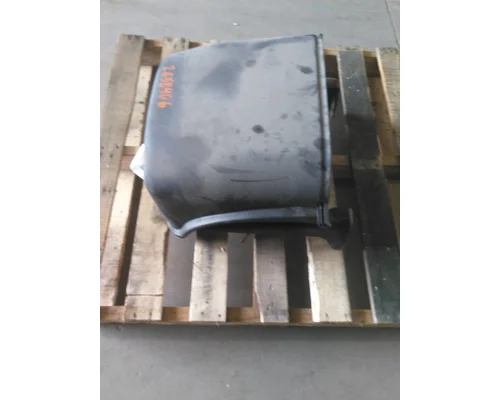 FREIGHTLINER M2 106 BATTERY BOX