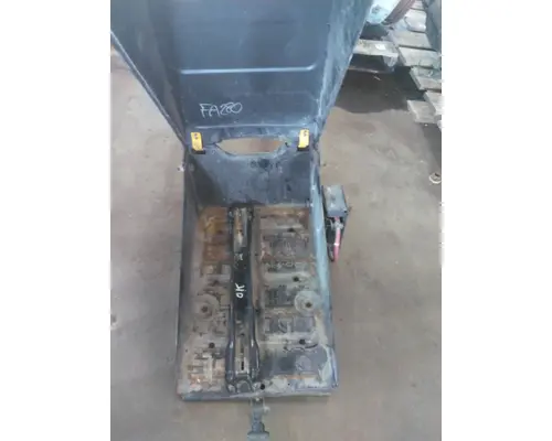 FREIGHTLINER M2 106 BATTERY BOX