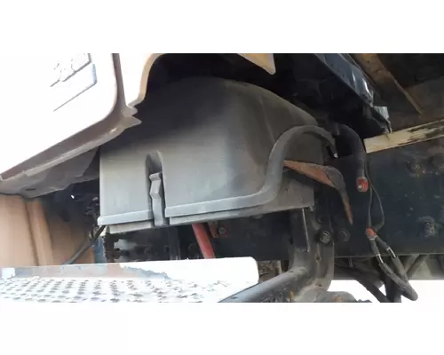 FREIGHTLINER M2 106 BATTERY BOX