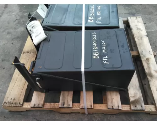 FREIGHTLINER M2 106 BATTERY BOX