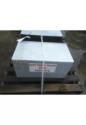 FREIGHTLINER M2 106 BATTERY BOX