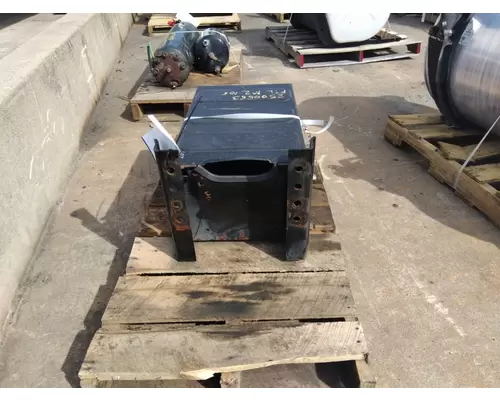 FREIGHTLINER M2 106 BATTERY BOX