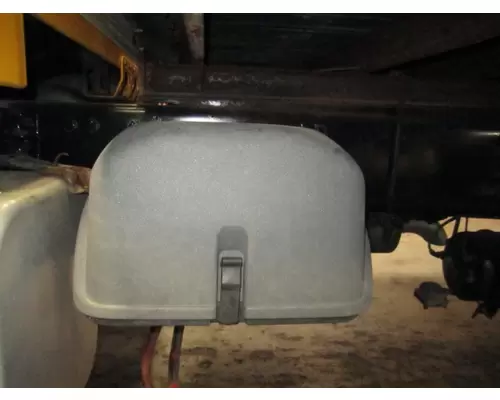 FREIGHTLINER M2 106 BATTERY BOX