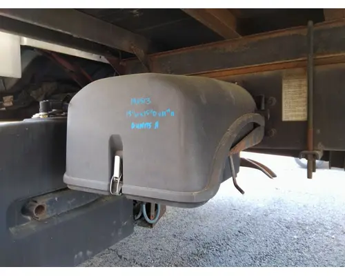 FREIGHTLINER M2 106 BATTERY BOX