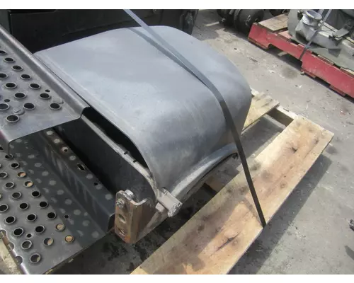 FREIGHTLINER M2 106 BATTERY BOX