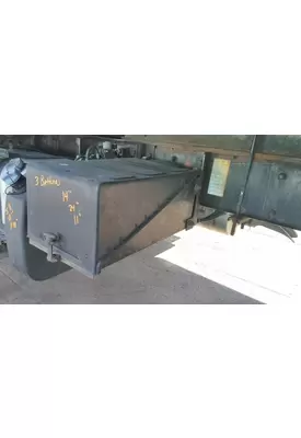 FREIGHTLINER M2 106 BATTERY BOX