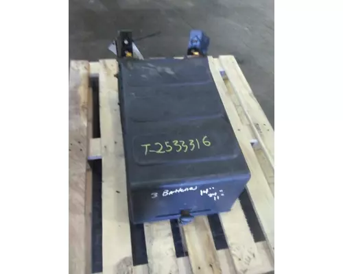 FREIGHTLINER M2 106 BATTERY BOX