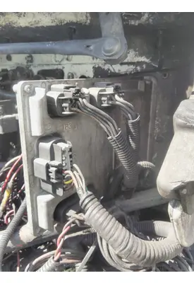 FREIGHTLINER M2 106 BULKHEAD CONTROL MODULE (BHM)