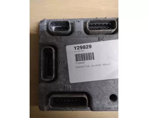 FREIGHTLINER M2 106 BULKHEAD CONTROL MODULE (BHM)