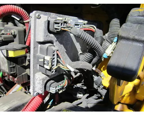 FREIGHTLINER M2 106 BULKHEAD CONTROL MODULE (BHM)