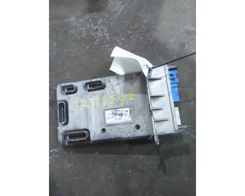 FREIGHTLINER M2 106 BULKHEAD CONTROL MODULE (BHM)