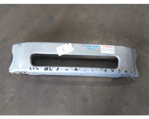 FREIGHTLINER M2 106 BUMPER CENTER