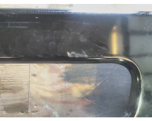 FREIGHTLINER M2 106 BUMPER CENTER