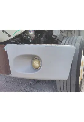 FREIGHTLINER M2 106 BUMPER END