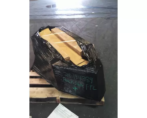 FREIGHTLINER M2 106 BUMPER END