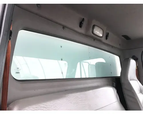 FREIGHTLINER M2-106 Back Glass