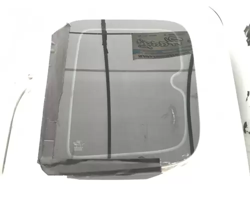 FREIGHTLINER M2-106 Back Glass