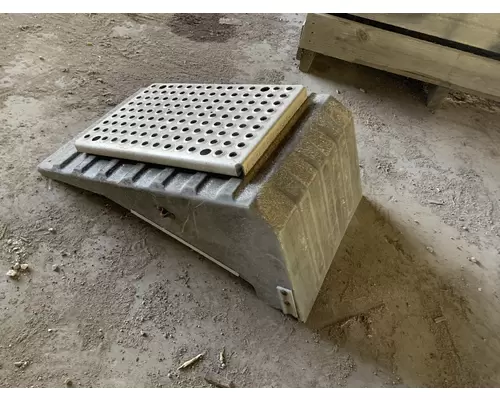 FREIGHTLINER M2 106 Battery BoxTray