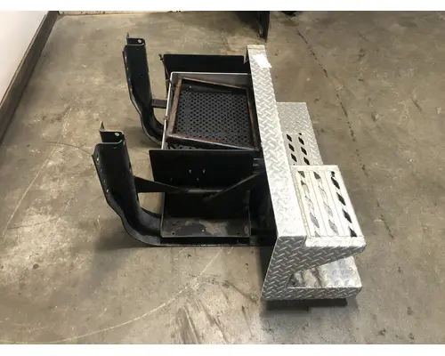 FREIGHTLINER M2-106 Battery Box
