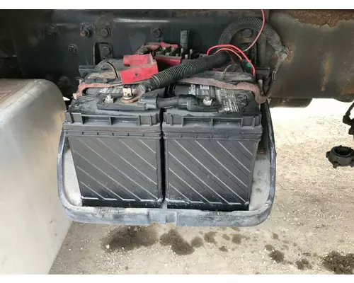 FREIGHTLINER M2-106 Battery Box