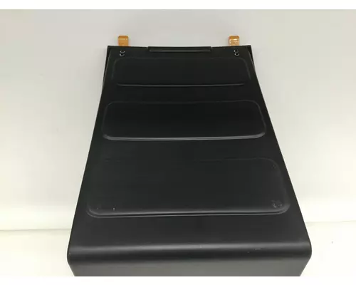 FREIGHTLINER M2-106 Battery Box