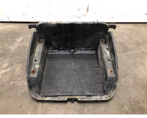 FREIGHTLINER M2-106 Battery Box