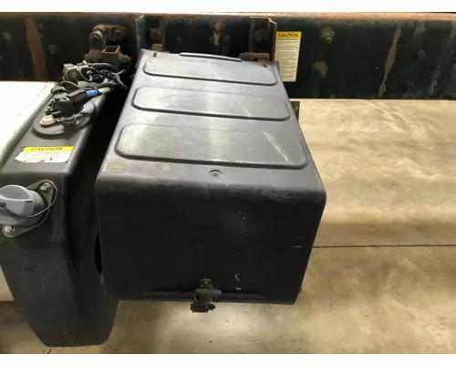 FREIGHTLINER M2-106 Battery Box