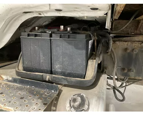 FREIGHTLINER M2-106 Battery Box