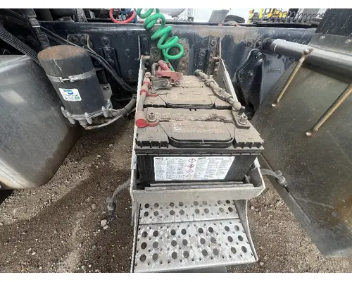 FREIGHTLINER M2 106 Battery Box