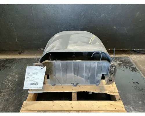 FREIGHTLINER M2 106 Battery Boxes