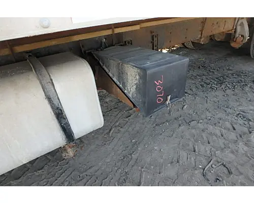 FREIGHTLINER M2 106 Battery Tray