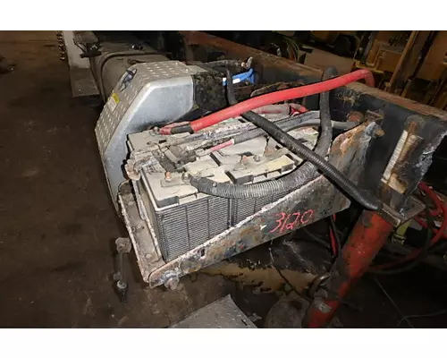 FREIGHTLINER M2 106 Battery Tray