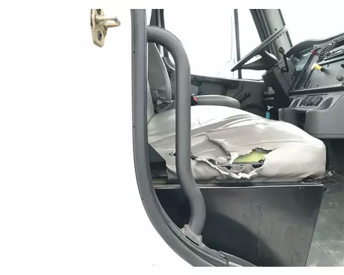 FREIGHTLINER M2-106 Body, Misc. Parts