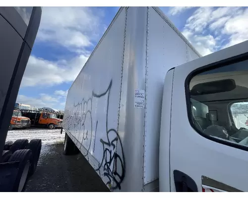 FREIGHTLINER M2 106 Body  Bed