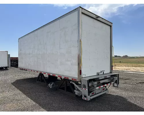 FREIGHTLINER M2 106 Box  Bed