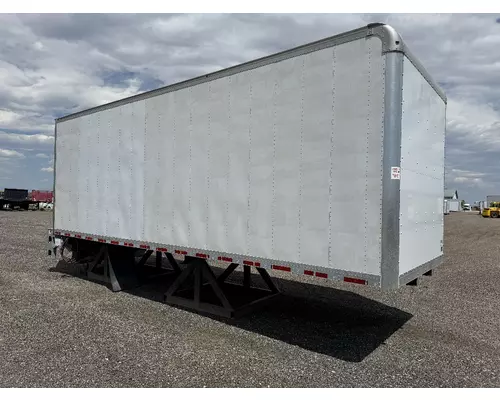 FREIGHTLINER M2 106 Box  Bed