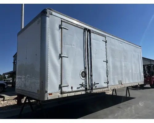 FREIGHTLINER M2 106 Box  Bed