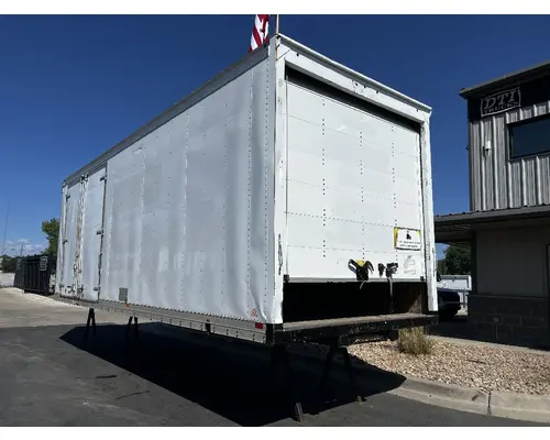 FREIGHTLINER M2 106 Box  Bed